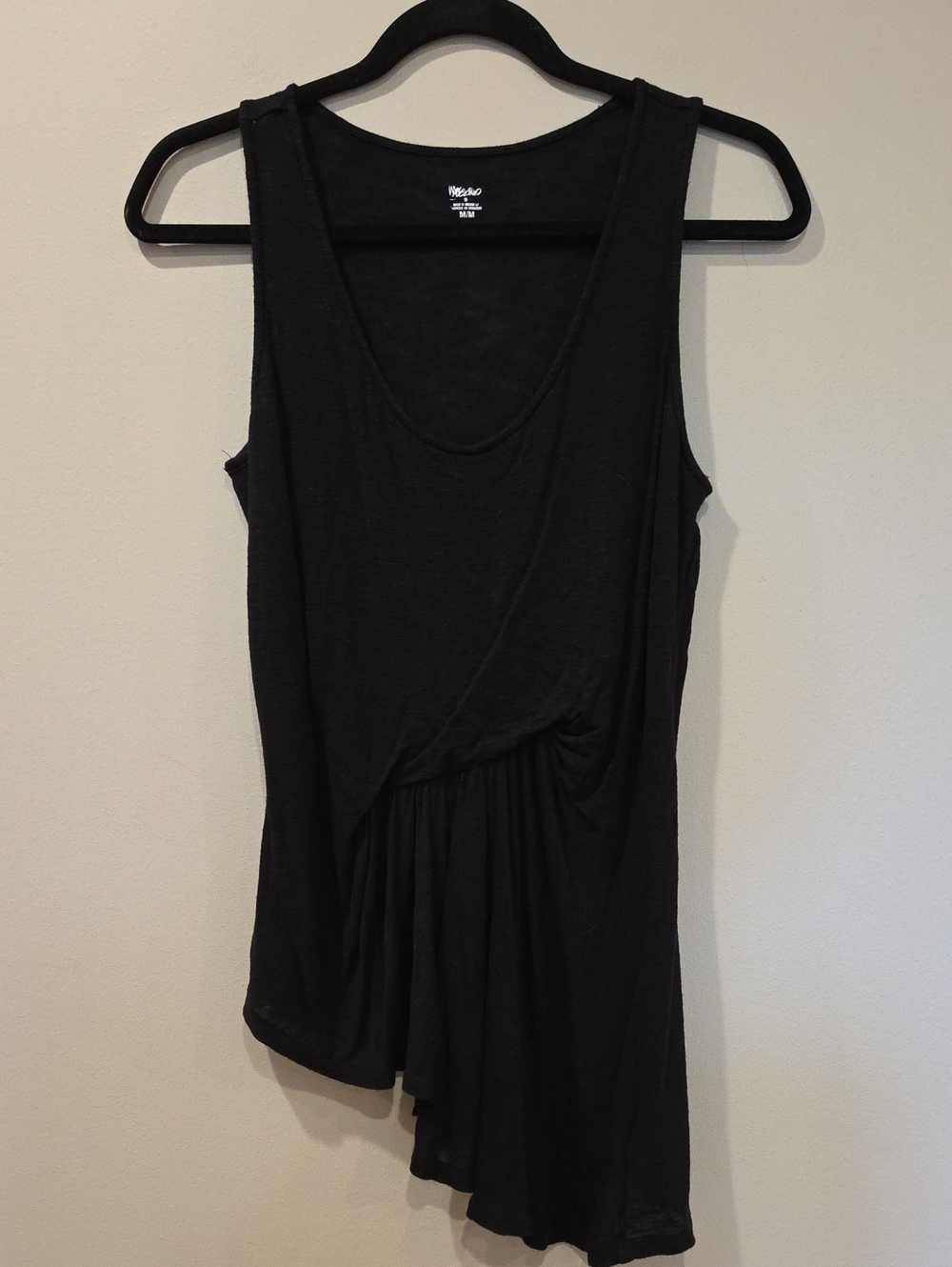 MOSSIMO Women’s Black Sleeveless Draped Tank Top